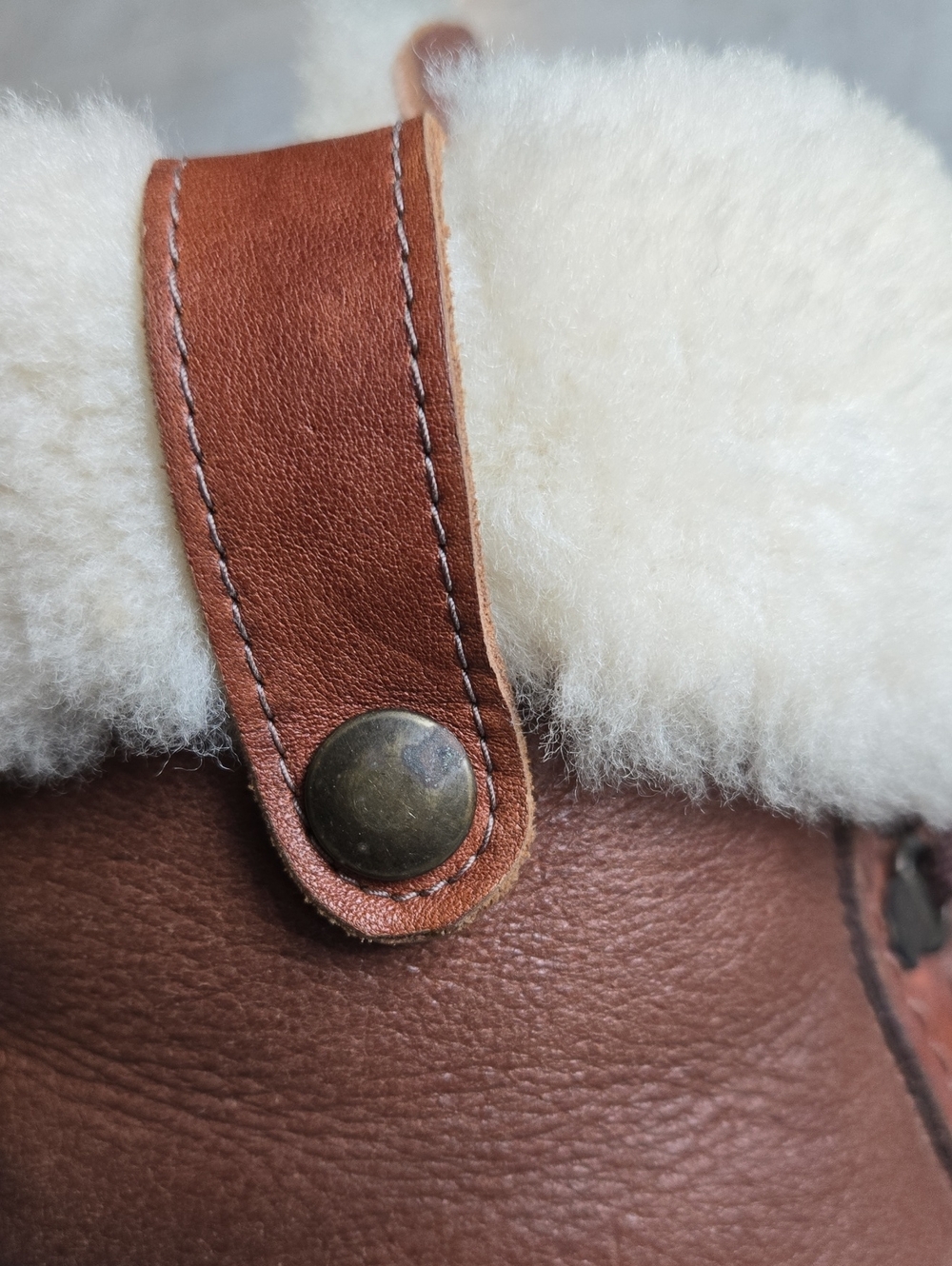 L.L. Bean Vintage Canada North Shearling Lined Oiled Leather Boots -Style 5034 - Picture 7 of 12